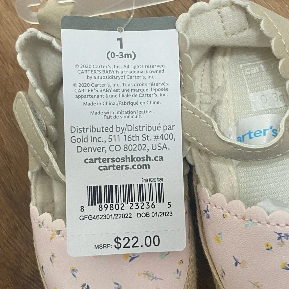 Carters baby NWT 0-3 month floral soft baby shoes